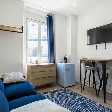 Renovated Cozy - Center - 2 Persons